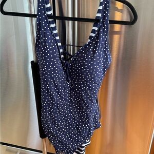 Tommy Bahama Navy and White Polka Dot reversible to navy stripes